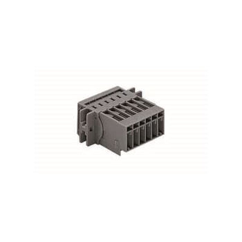 Conector enchufe-toma con 6 PIN XT1…XT4