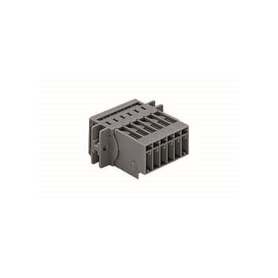Conector enchufe-toma con 6 PIN XT1…XT4