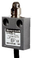 Interruptor compacto 914CE, rodillo superior, SPDT, 5A 250VAC, carcasa IP66-68, salida cable